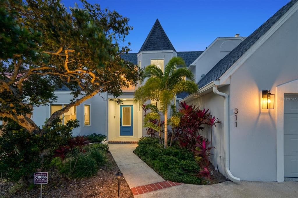 311 22ND STREET BELLEAIR BEACH, FL 33786