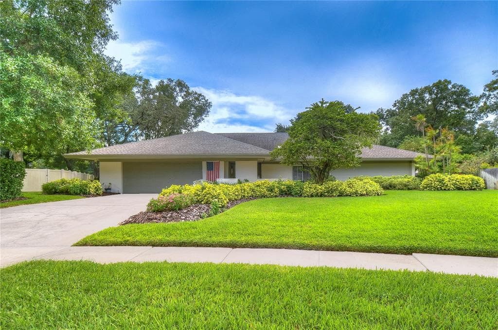 11802 CARROLLWOOD VILLAGE COVE TAMPA, FL 33618