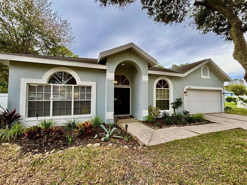 18522 AMBLY LANE TAMPA, FL 33647