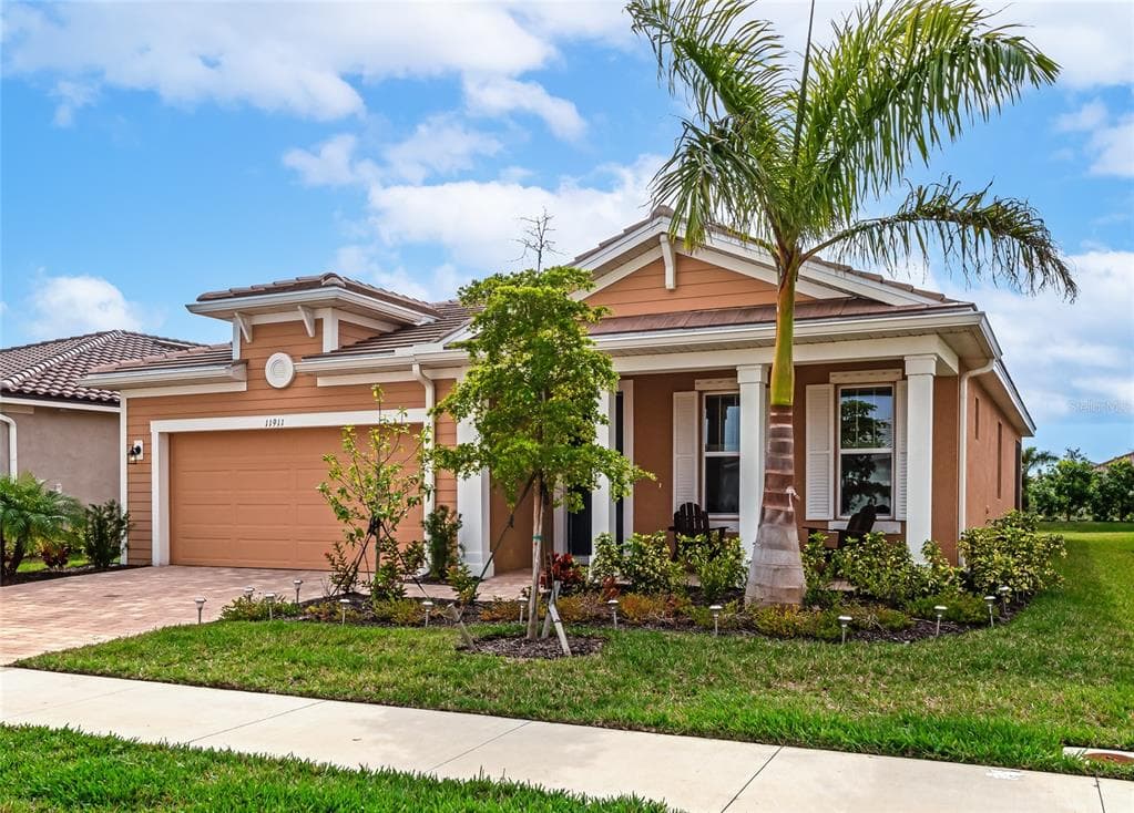 11911 BOHEMIAN PLACE VENICE, FL 34293