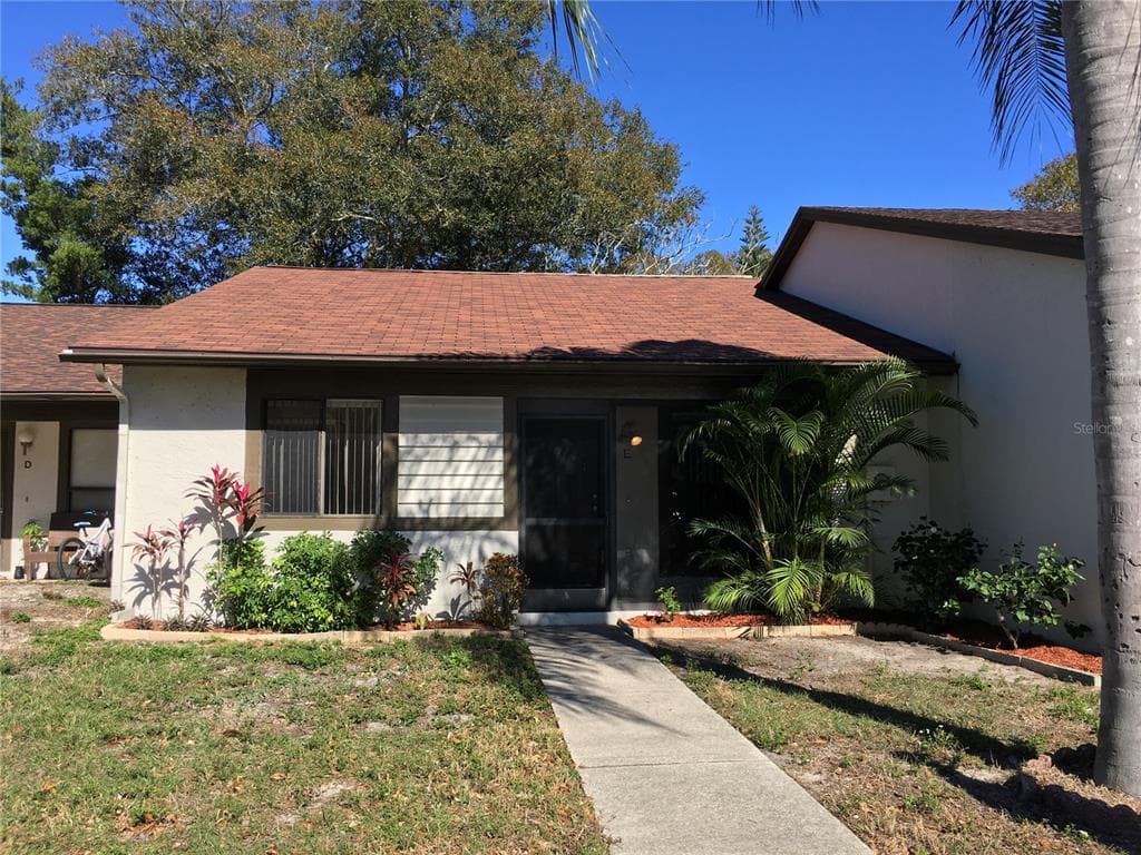 2145 CORBIN PLACE UNIT E PALM HARBOR, FL 34683