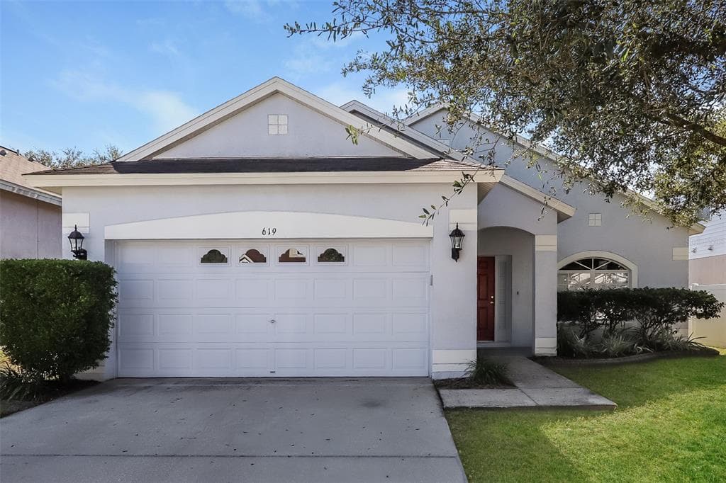 619 WAVE CREST CIRCLE VALRICO, FL 33594