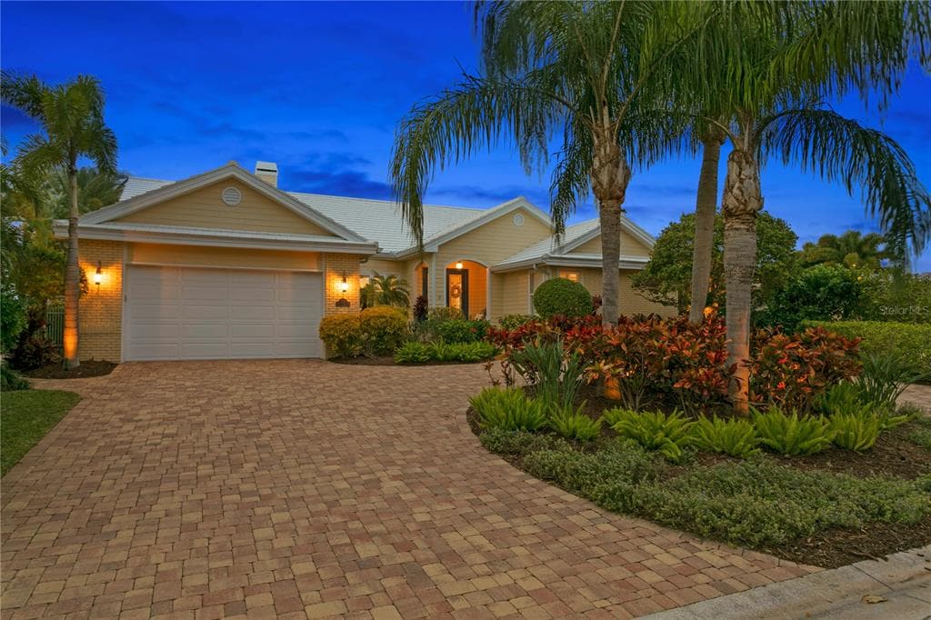 3106 WEDGEWOOD DRIVE