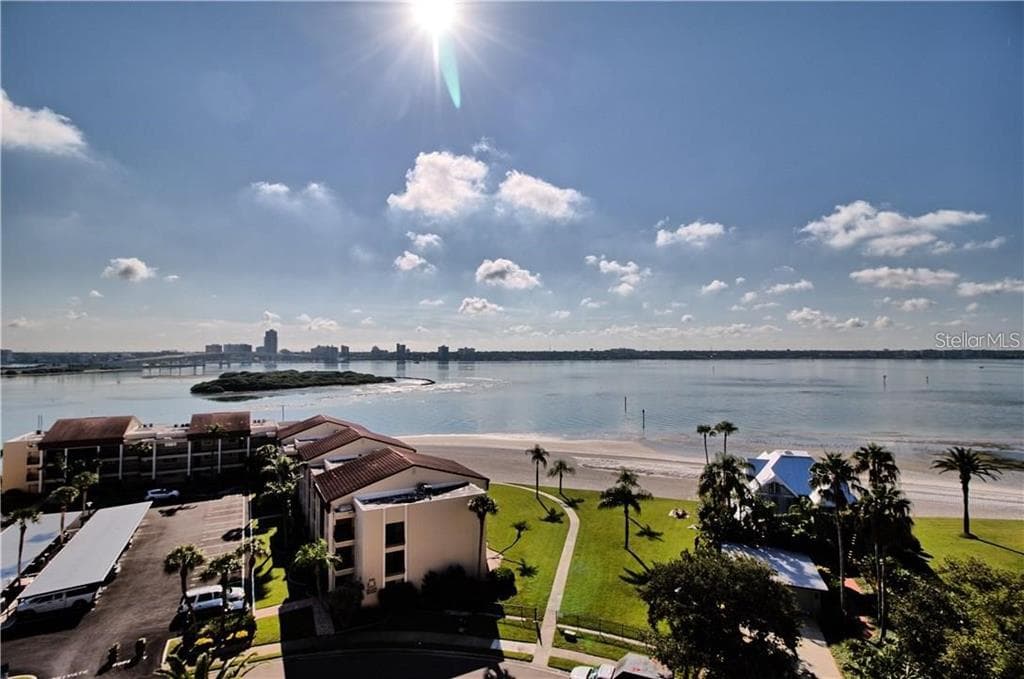 855 BAYWAY BOULEVARD UNIT 807 CLEARWATER, FL 33767