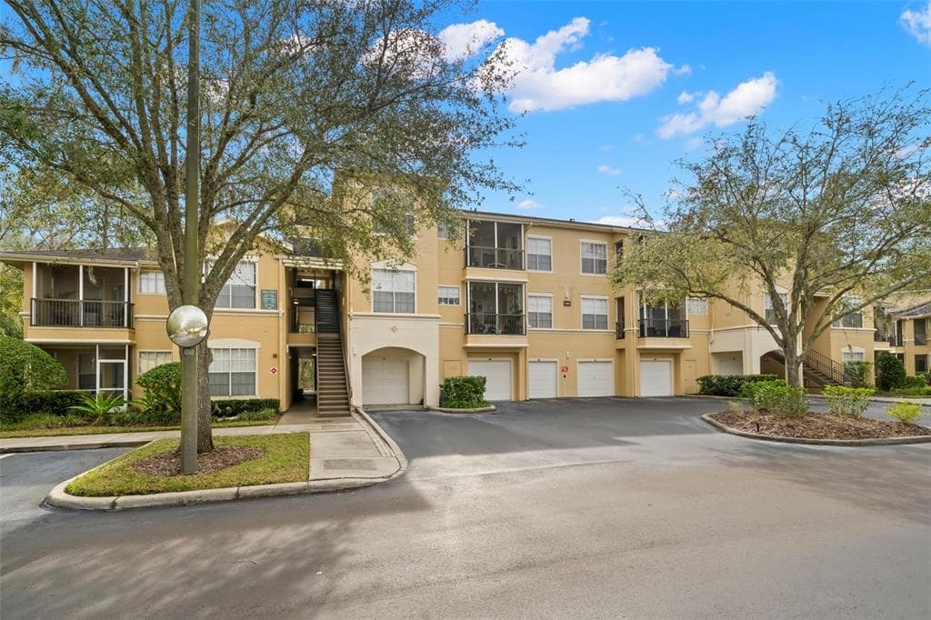 5125 PALM SPRINGS BOULEVARD UNIT 1207 TAMPA, FL 33647