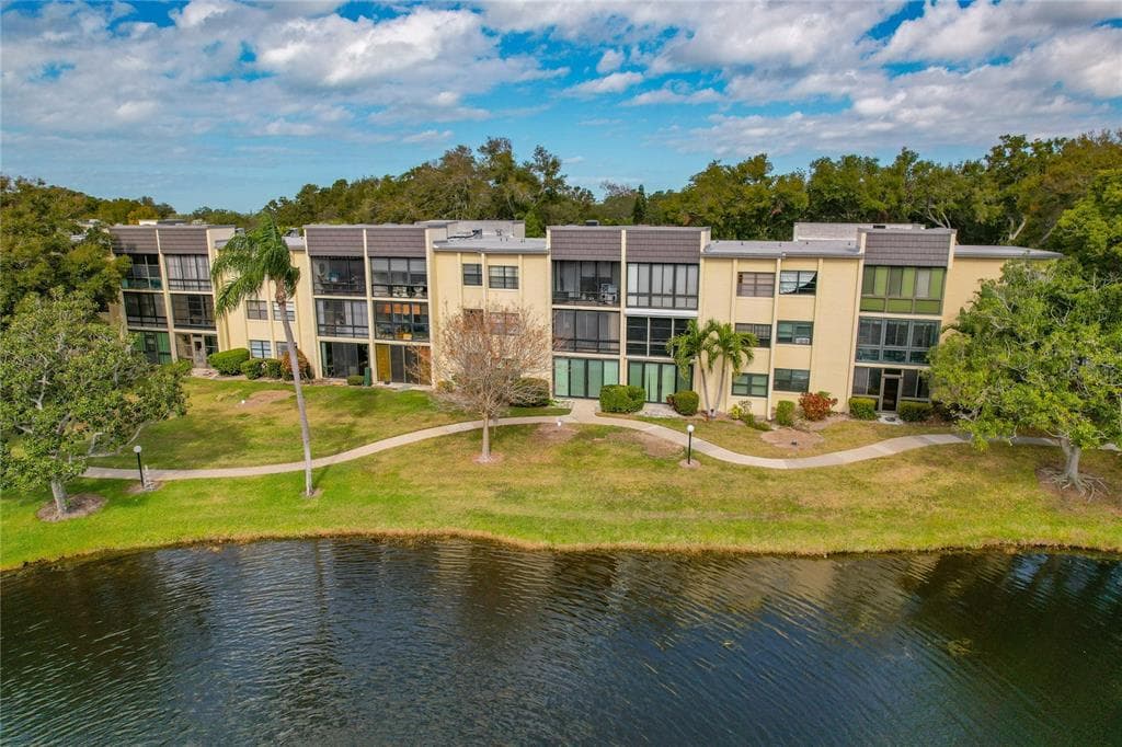 14130 ROSEMARY LANE UNIT 3110 LARGO, FL 33774