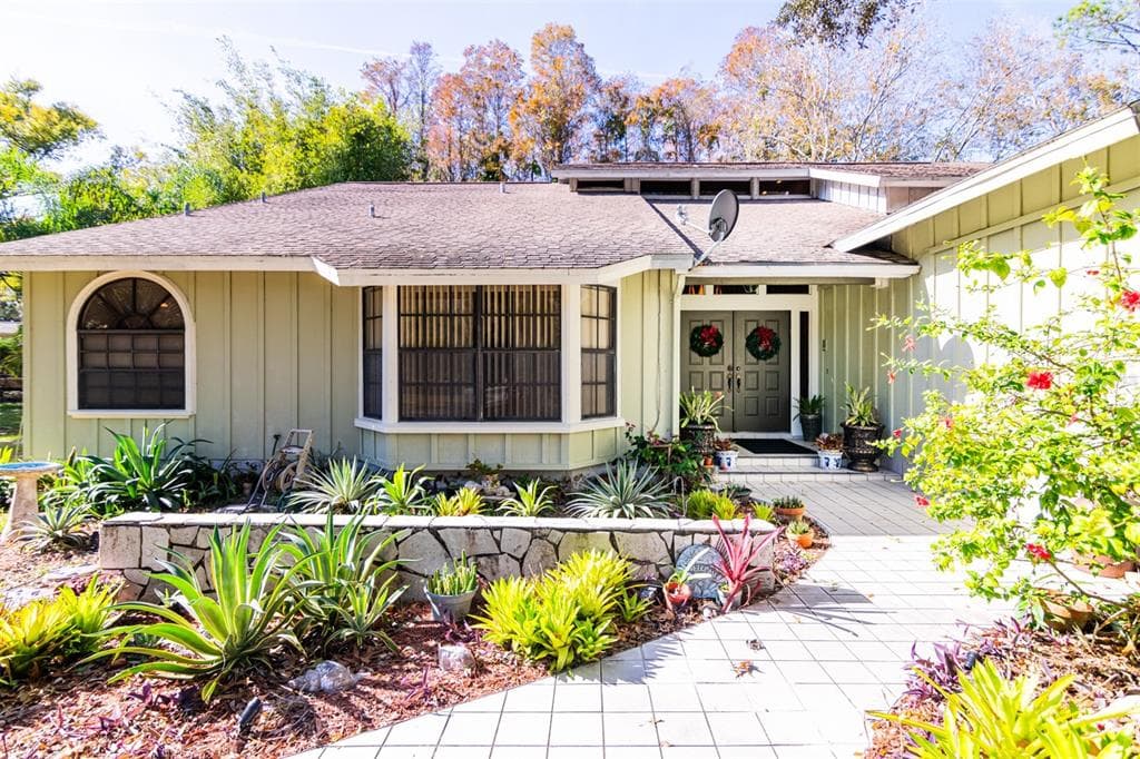 1237 LITTLEFIELD DRIVE NEW PORT RICHEY, FL 34655