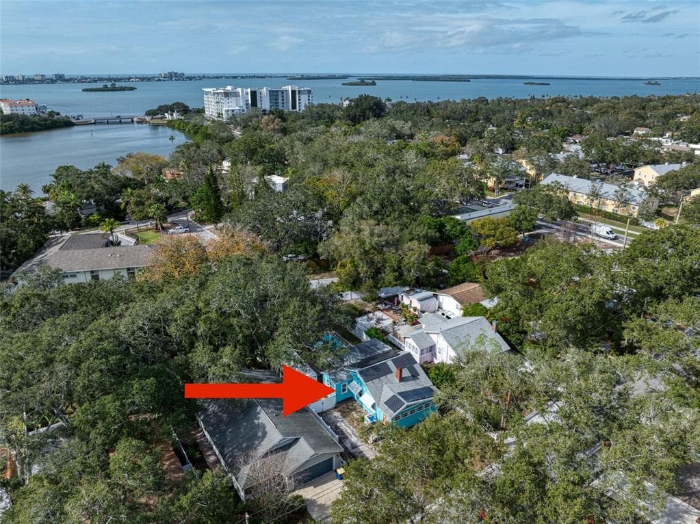 1868 N WASHINGTON AVENUE CLEARWATER, FL 33755