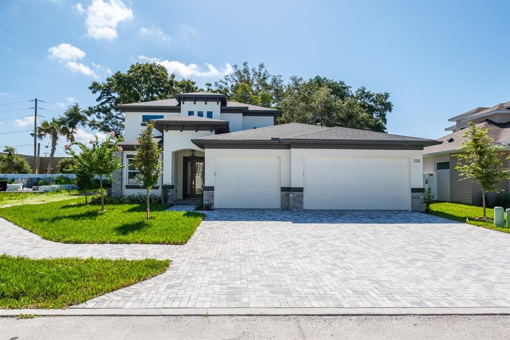 220 LAROCCA COURT PALM HARBOR, FL 34683