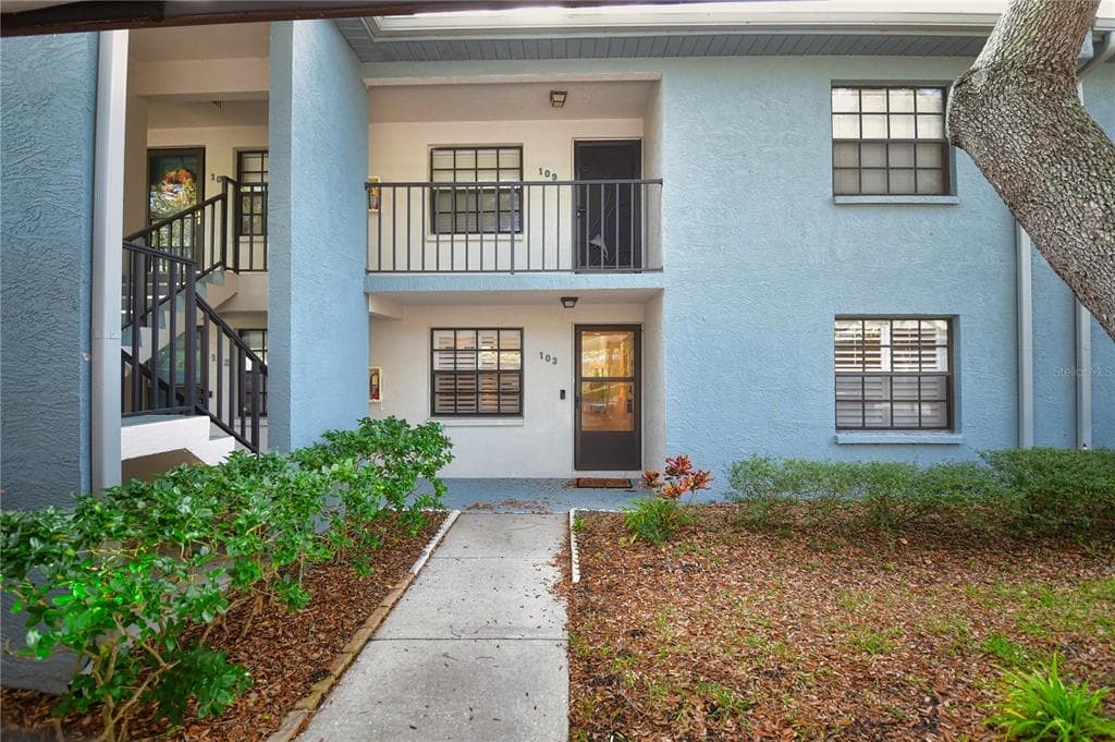11800 PARK BOULEVARD UNIT 103 SEMINOLE, FL 33772