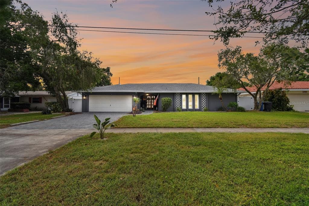 1694 62ND AVENUE S ST PETERSBURG, FL 33712