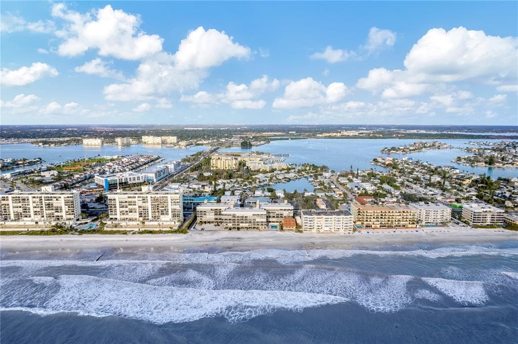 14900 GULF BOULEVARD UNIT 405 MADEIRA BEACH, FL 33708