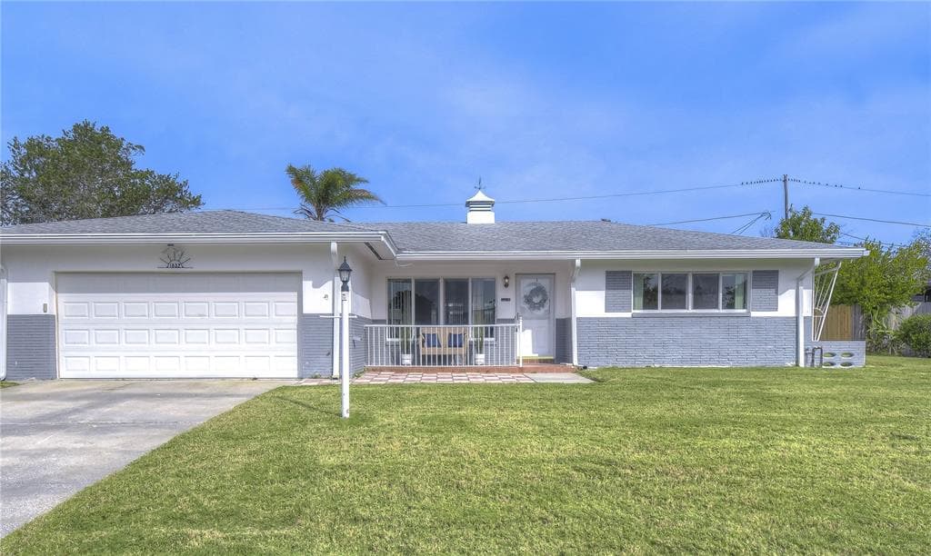 1832 HUNT LANE CLEARWATER, FL 33764
