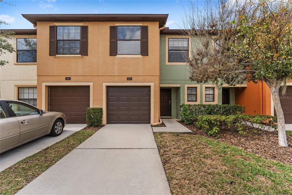 2661 OLEANDER LAKES DRIVE BRANDON, FL 33511