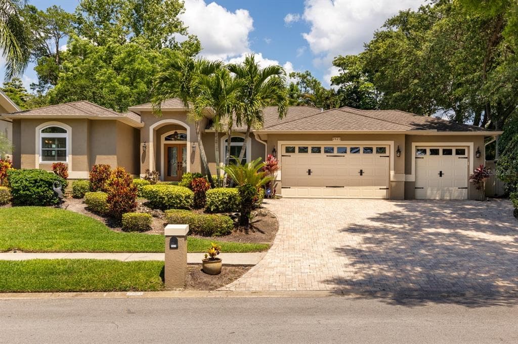 2423 INDIAN TRAIL E