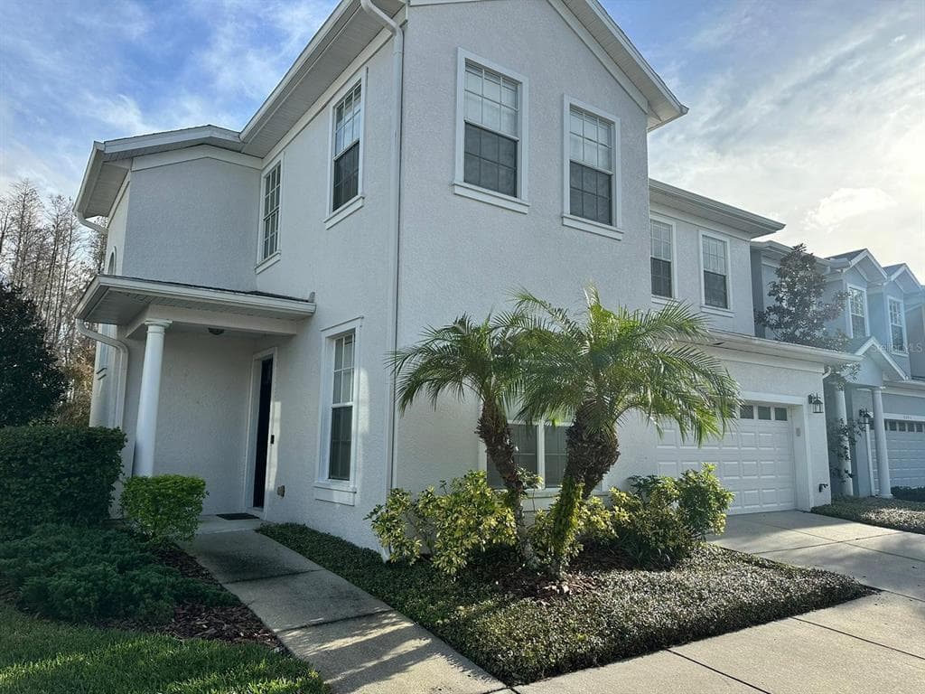 8324 MANOR CLUB CIRCLE UNIT 5 TAMPA, FL 33647
