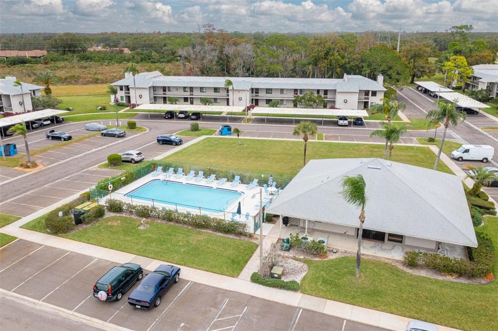 111 NANCY DRIVE OLDSMAR, FL 34677