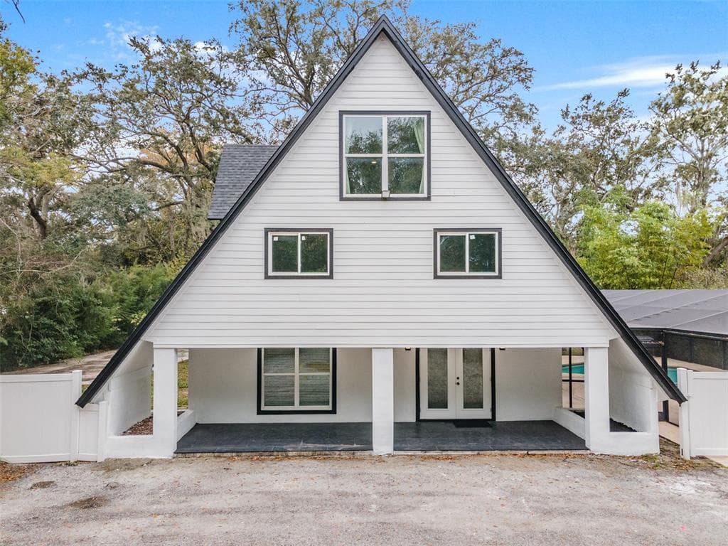 9206 W HAMILTON AVENUE TAMPA, FL 33615