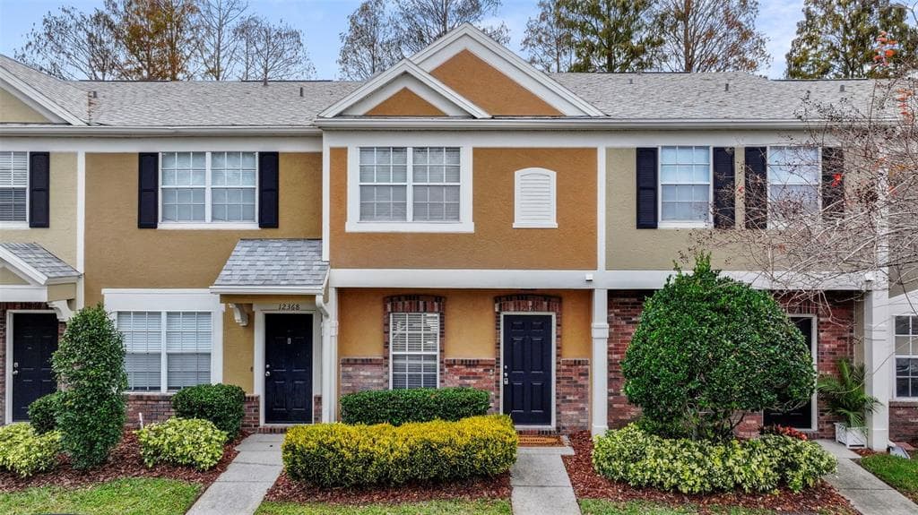 12370 BERKELEY SQUARE DRIVE TAMPA, FL 33626