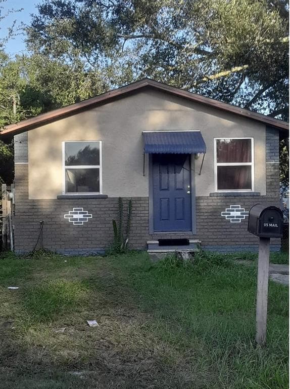 8213 N 17TH STREET TAMPA, FL 33604