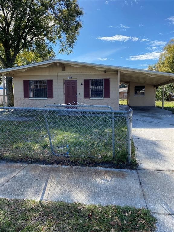 7411 THOMAS WAY TAMPA, FL 33619