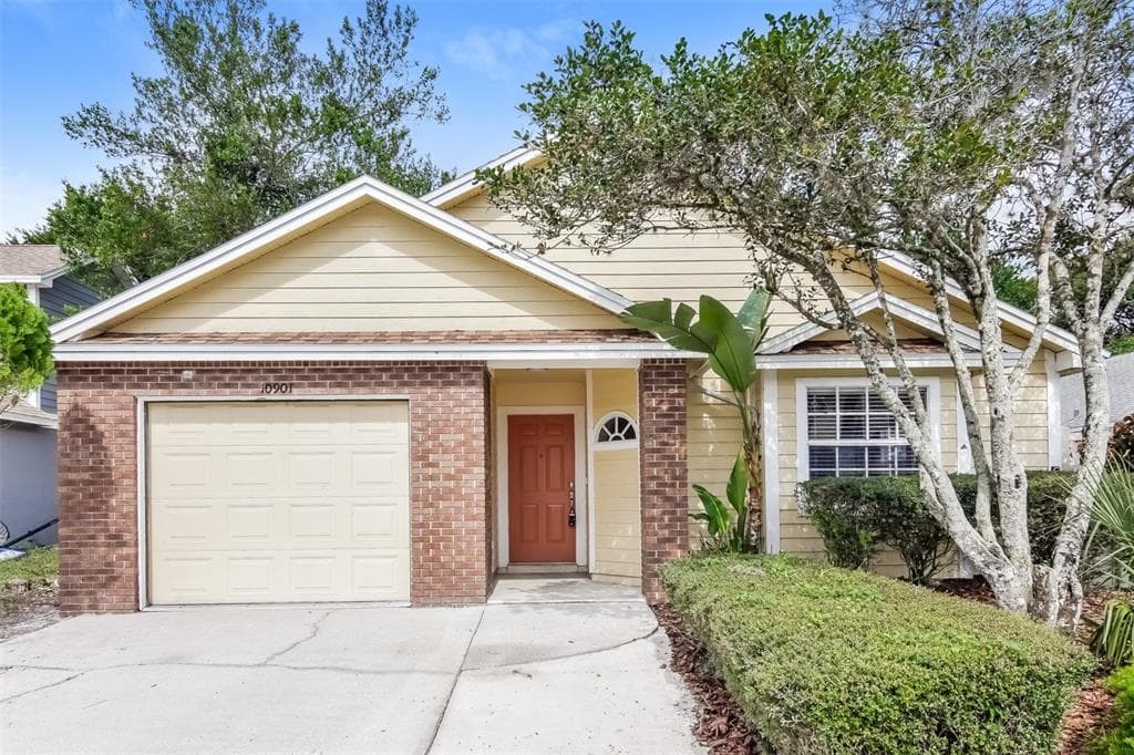 10901 CLAYMONT DRIVE NEW PORT RICHEY, FL 34654
