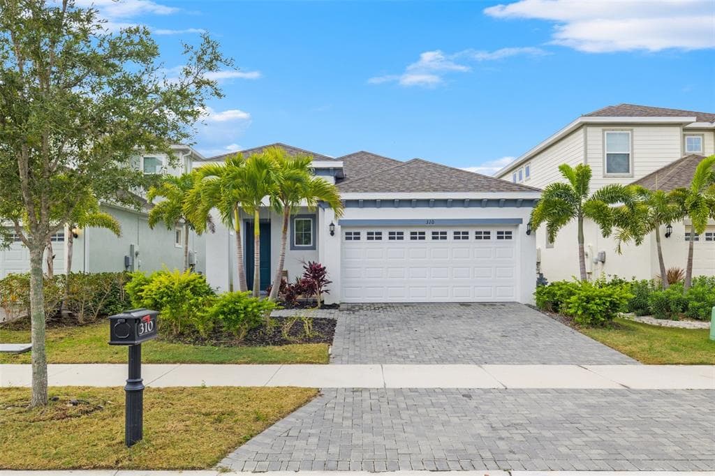 310 BLACKROCK LANE APOLLO BEACH, FL 33572