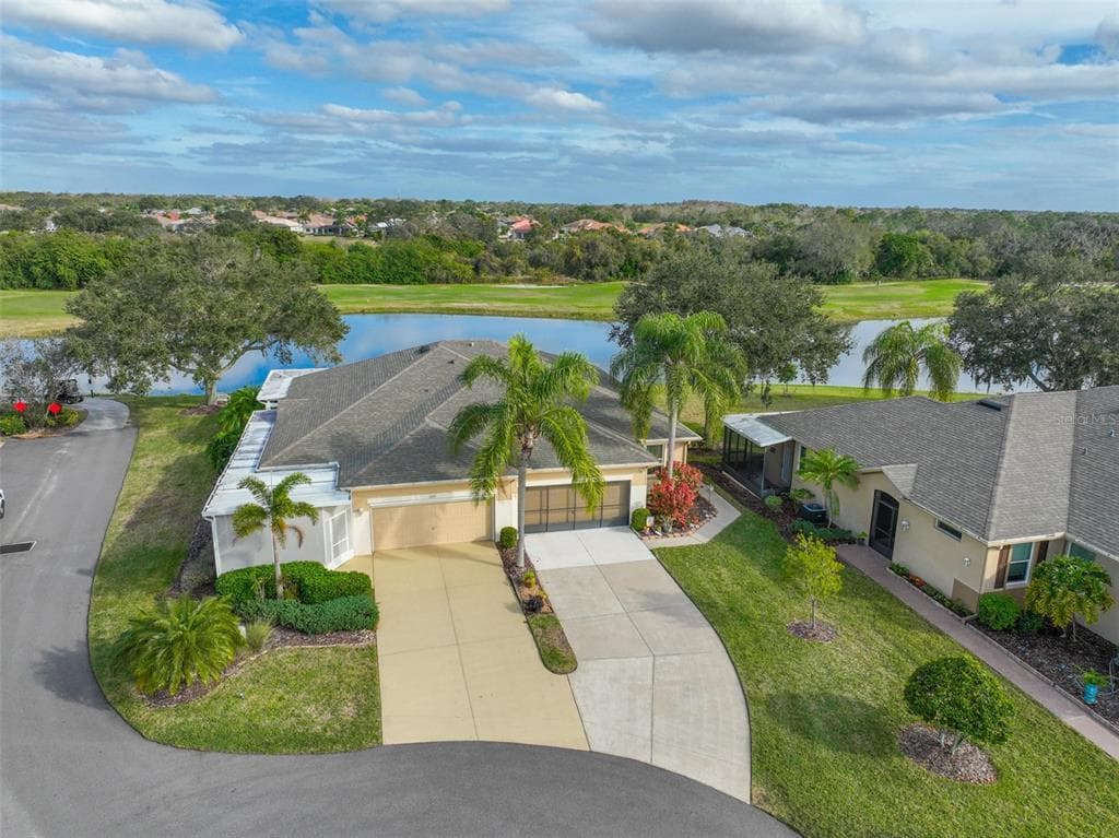 1011 BRISTOL GREENS COURT SUN CITY CENTER, FL 33573