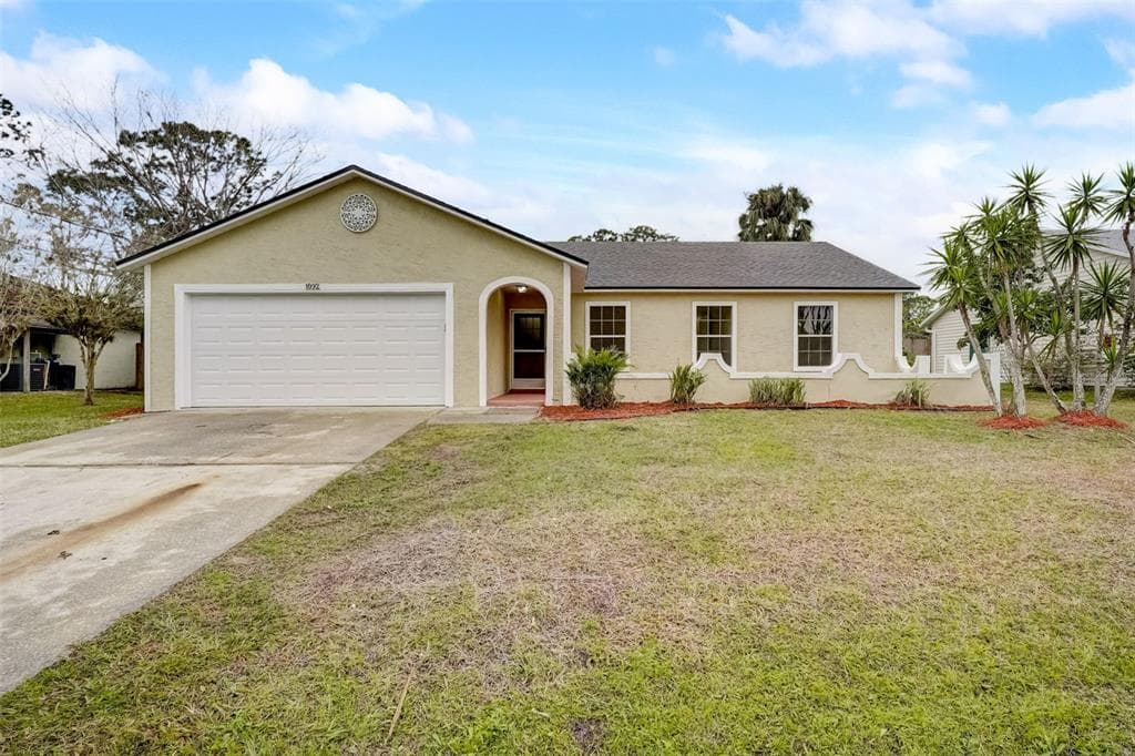 1092 THOMPSON ROAD SW PALM BAY, FL 32908