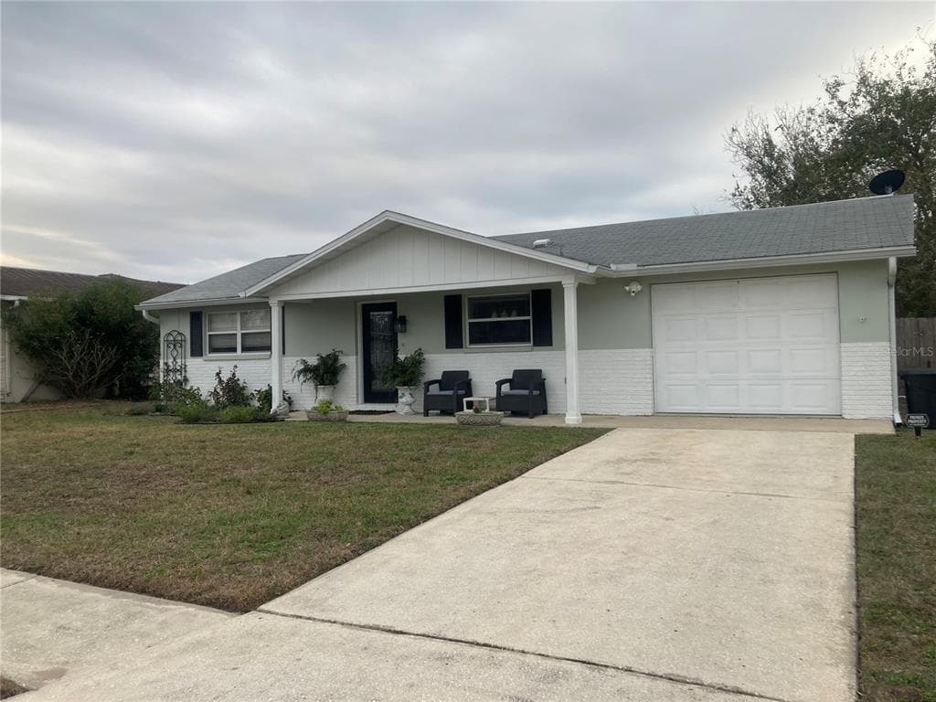 6210 MORAY AVENUE NEW PORT RICHEY, FL 34653