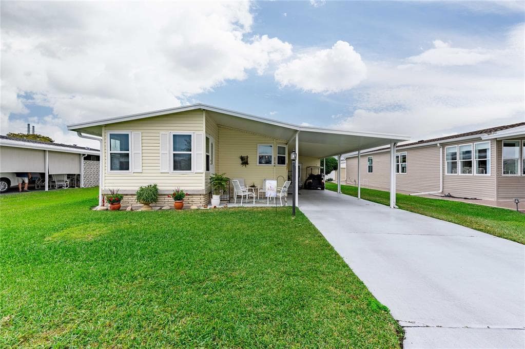 5744 CHEYENNE STREET ZEPHYRHILLS, FL 33542
