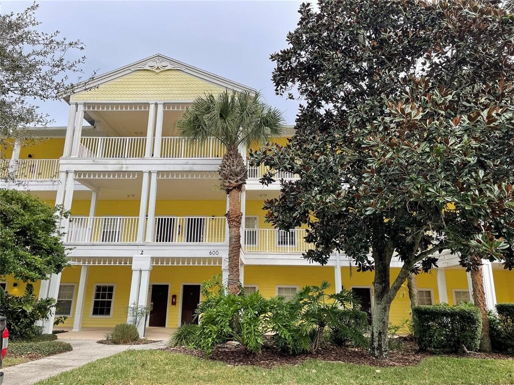 610 LUCAYA LOOP UNIT 610 DAVENPORT, FL 33897
