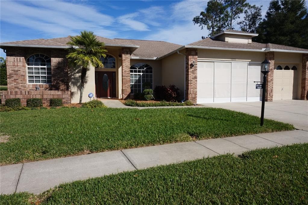 11221 BRAMBLELEAF WAY HUDSON, FL 34667