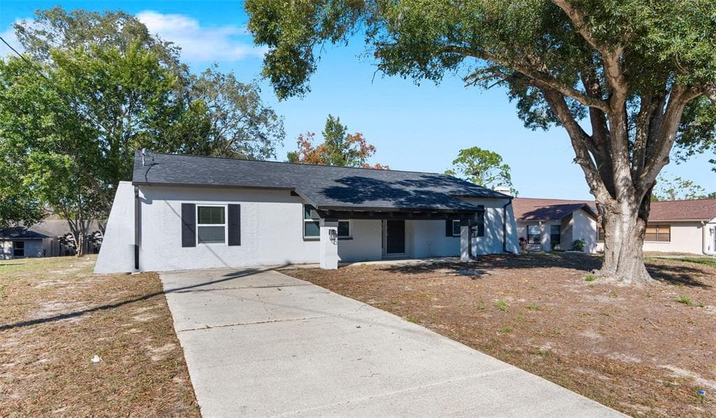 6503 GRAPEWOOD ROAD SPRING HILL, FL 34609