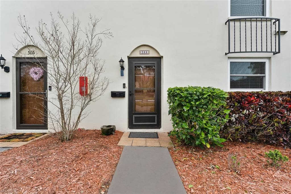2700 BAYSHORE BOULEVARD UNIT 588 DUNEDIN, FL 34698