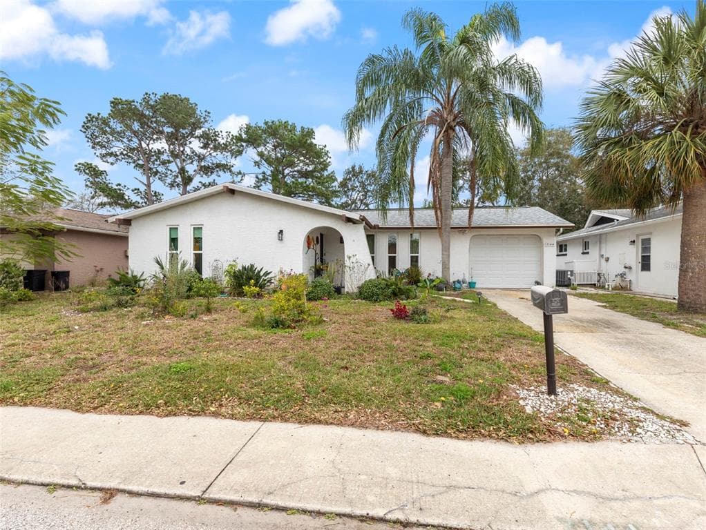 7144 ISLE DRIVE PORT RICHEY, FL 34668