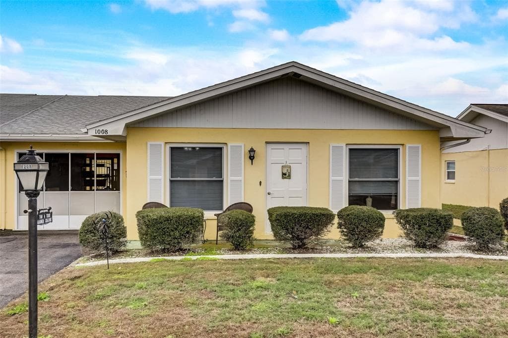 1008 WARWICK COURT UNIT 24A SUN CITY CENTER, FL 33573