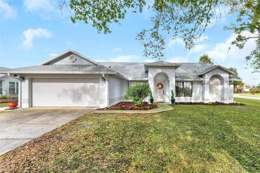 2832 SUNSET RIDGE COURT DELTONA, FL 32725