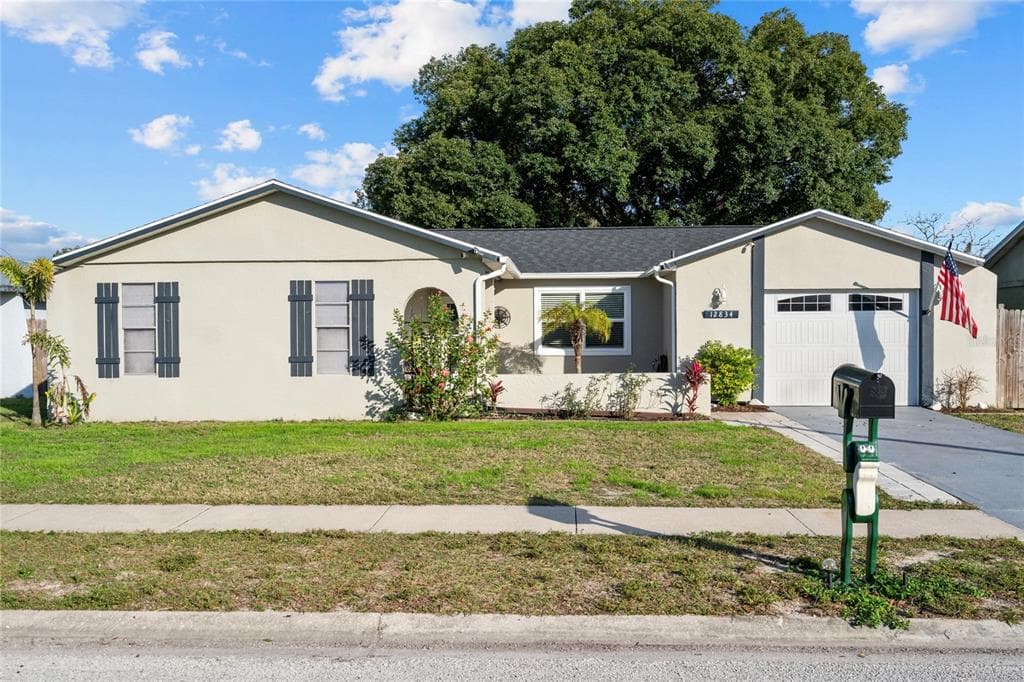 12834 BUCKHORN DRIVE HUDSON, FL 34669