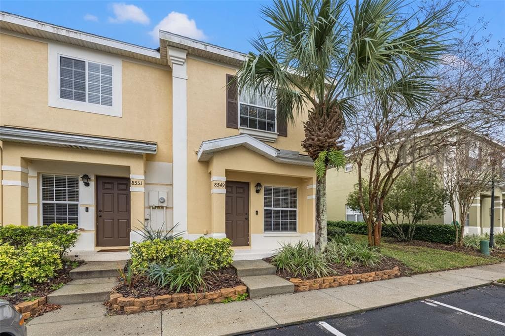 8549 TRAIL WIND DRIVE TAMPA, FL 33647