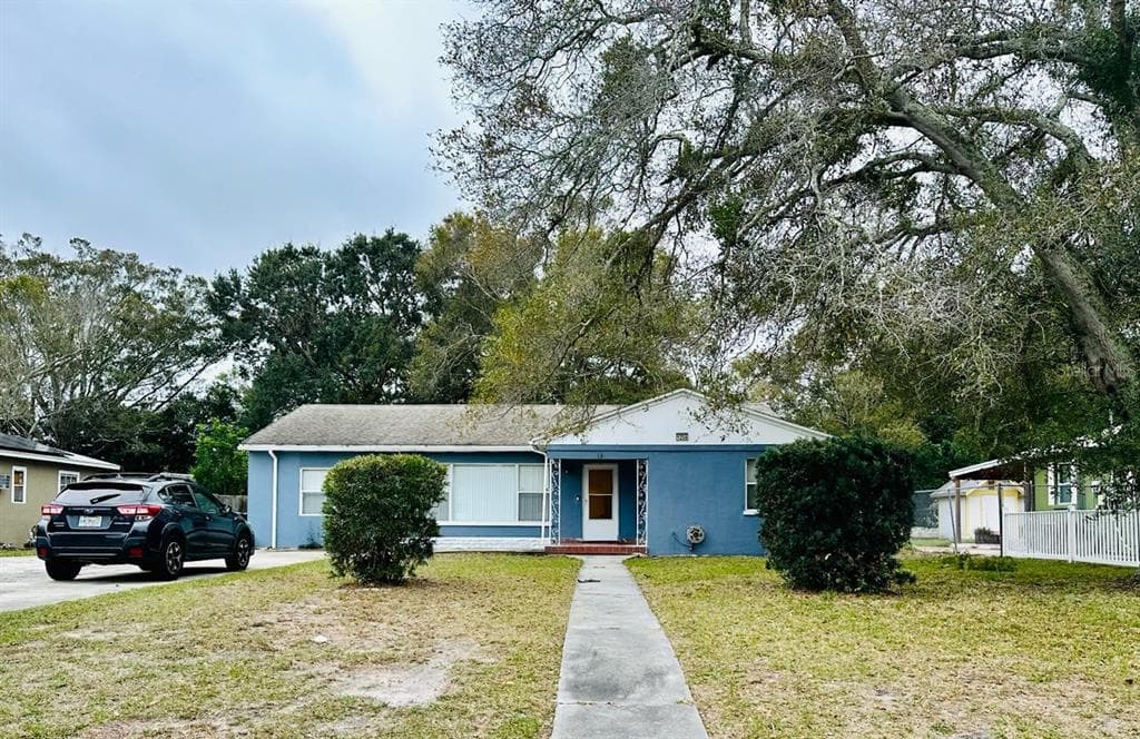 1259 SEMINOLE STREET CLEARWATER, FL 33755