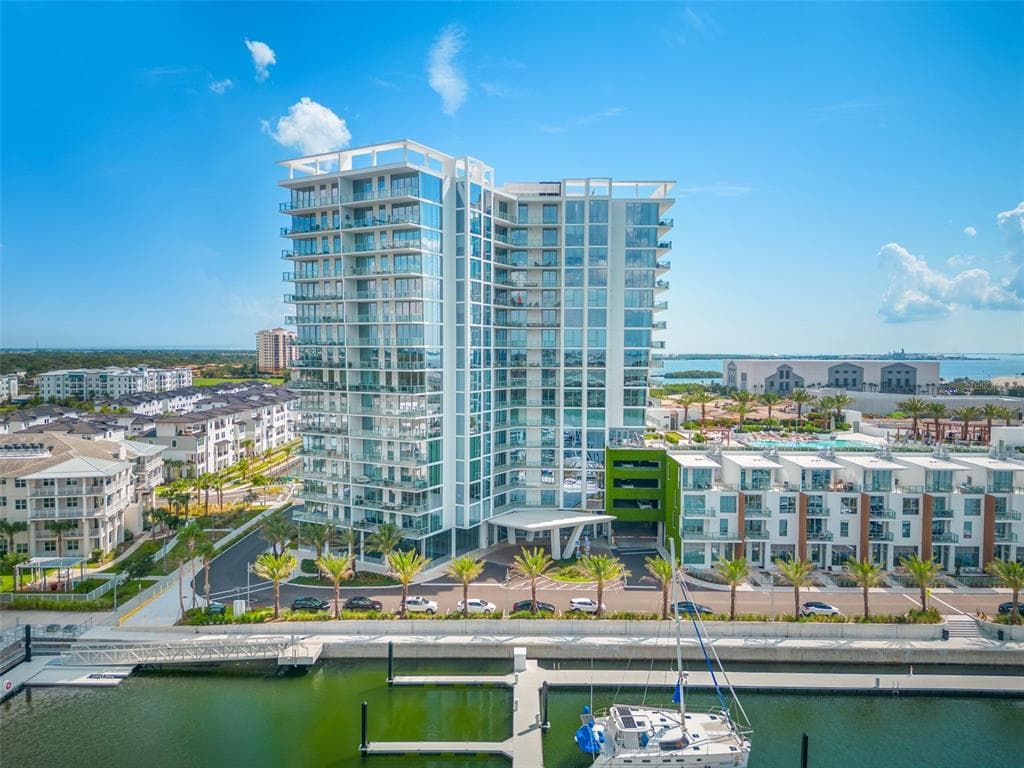 5120 MARINA WAY UNIT 12007 TAMPA, FL 33611