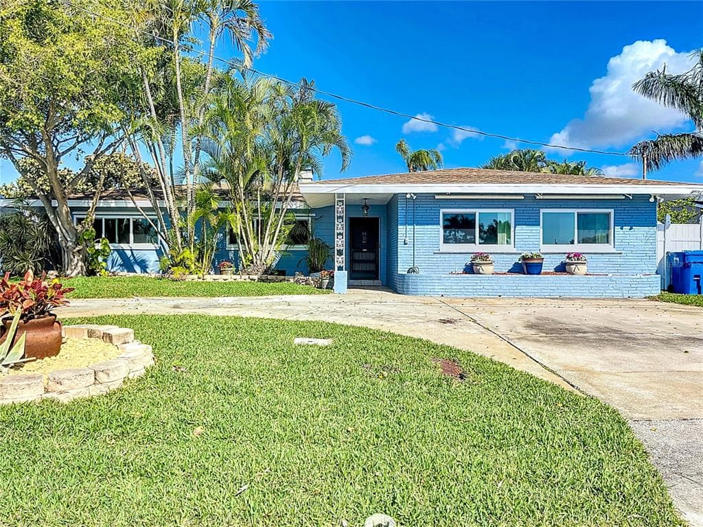 7953 1ST AVENUE S ST PETERSBURG, FL 33707