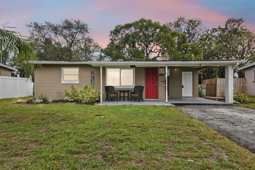 10520 114TH TER LARGO, FL 33773