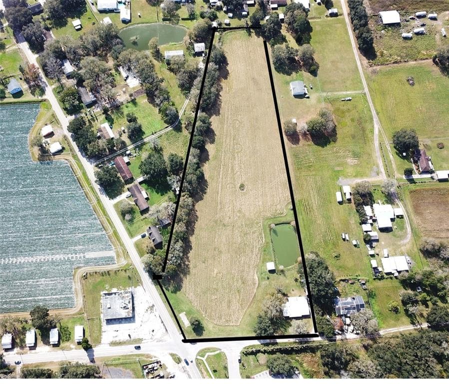 2407 MEDULLA ROAD PLANT CITY, FL 33566