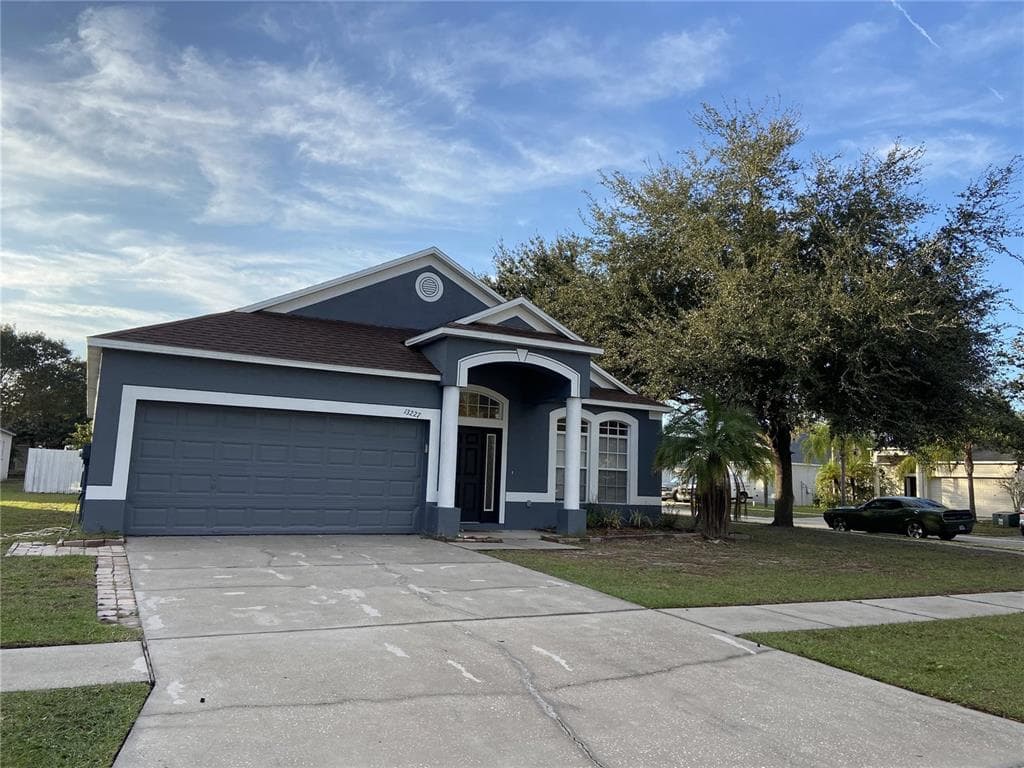 13227 CHERRY BARK CIRCLE RIVERVIEW, FL 33579