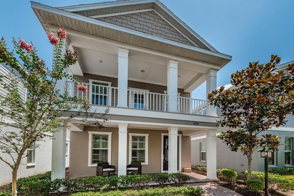 320 VISTA CRUISER LANE OLDSMAR, FL 34677