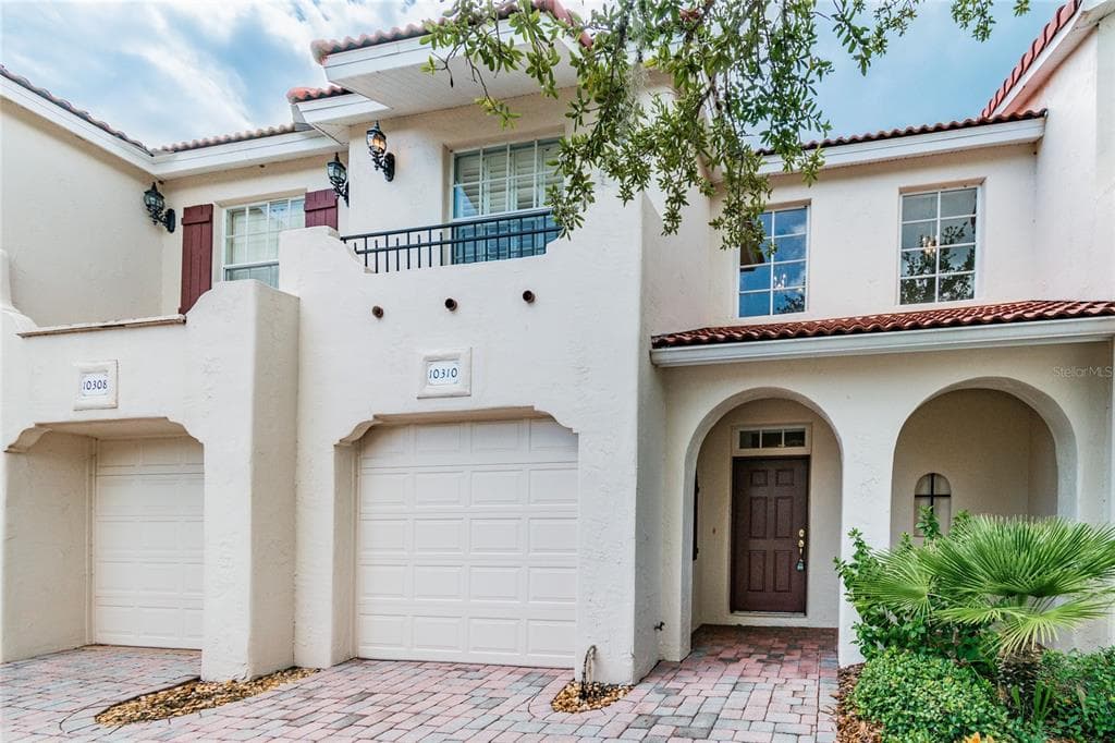 10310 SAVILLE ROWE LANE TAMPA, FL 33626