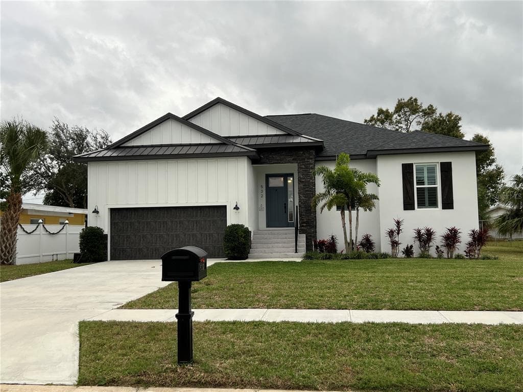 532 FLAMINGO DRIVE APOLLO BEACH, FL 33572