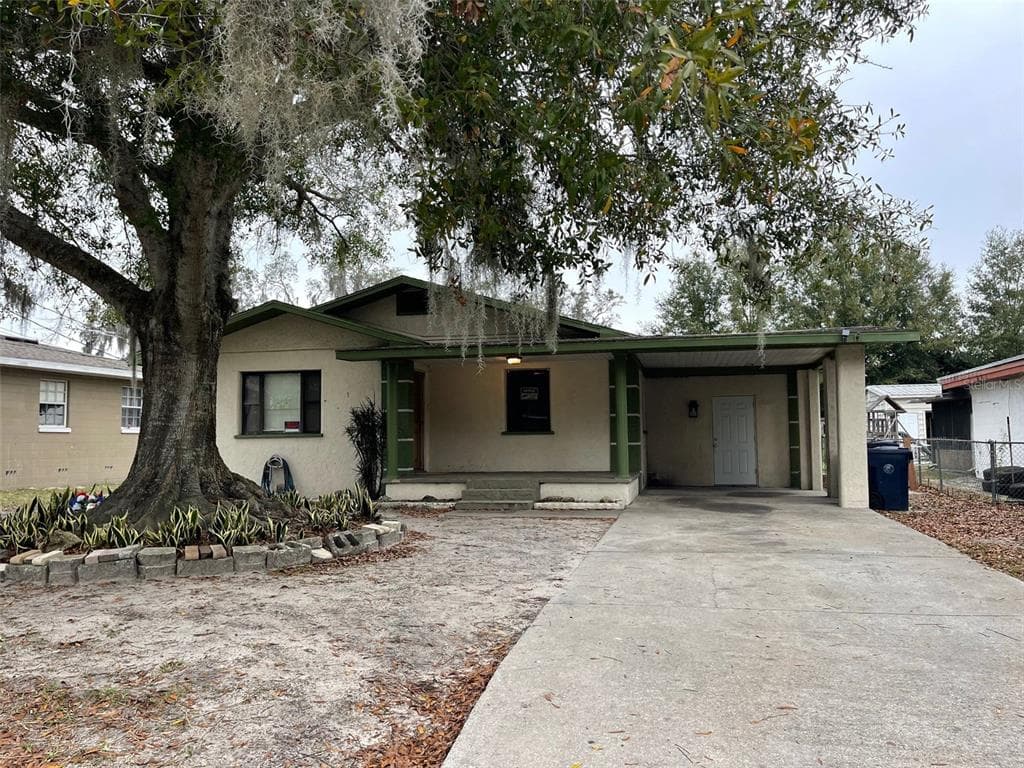 116 DEEN BOULEVARD AUBURNDALE, FL 33823